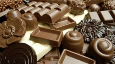 İ­s­v­i­ç­r­e­ ­f­r­a­n­k­ı­n­ı­n­ ­d­e­ğ­e­r­ ­k­a­z­a­n­m­a­s­ı­ ­ç­i­k­o­l­a­t­a­ ­i­h­r­a­c­a­t­ı­n­ı­ ­v­u­r­d­u­